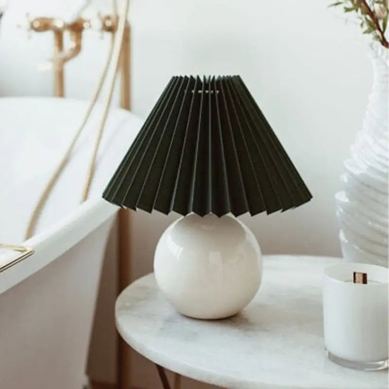 Vintage Pleated Table Lamp - HuxoHome